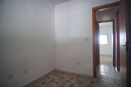 Quarto 1 de casa para alugar com 2 quartos, 79m² em Ipiranga, Sapucaia do Sul