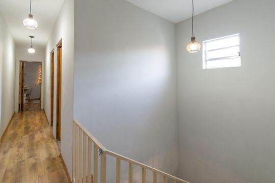 Corredor  de casa à venda com 3 quartos, 165m² em Vila Santa Catarina, São Paulo