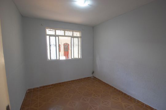 Quarto de casa para alugar com 5 quartos, 198m² em Ceilândia Norte, Brasília