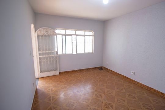 Sala de casa para alugar com 5 quartos, 198m² em Ceilândia Norte, Brasília