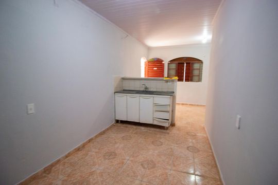 Cozinha de casa para alugar com 5 quartos, 198m² em Ceilândia Norte, Brasília
