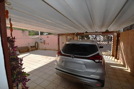 Garagem de casa para alugar com 3 quartos, 202m² em Chácara da Barra, Campinas