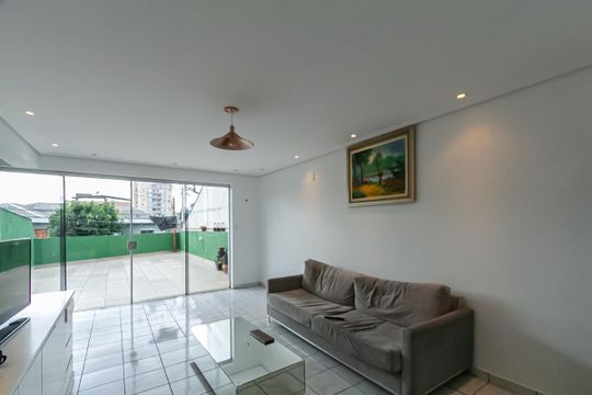 Casa para alugar com 3 quartos, 300m² em Baeta Neves, São Bernardo do Campo