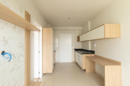 Kitnet/Studio à venda com 1 quarto, 32m² em Água Verde, Curitiba