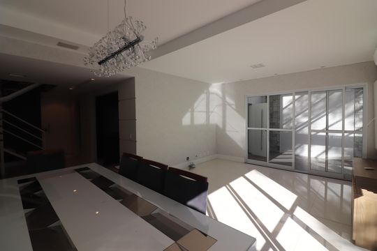 Sala  de apartamento para alugar com 3 quartos, 250m² em Demarchi, São Bernardo do Campo