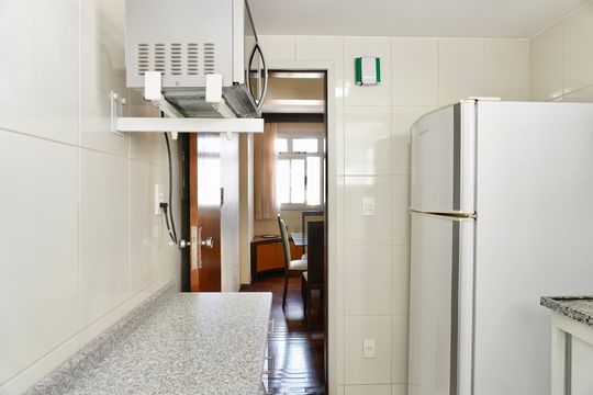 Cozinha de apartamento para alugar com 2 quartos, 85m² em Anchieta, Belo Horizonte