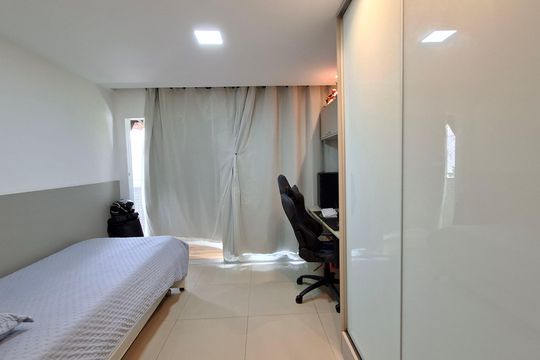 Casa para alugar com 4 quartos, 140m² em Brotas, Salvador