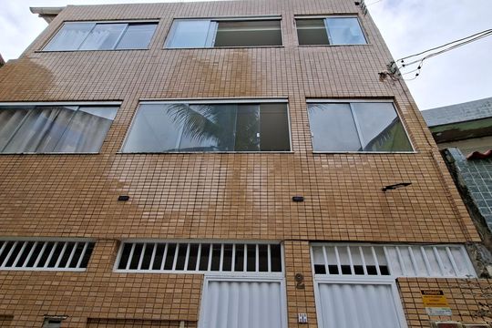 Fachada de casa para alugar com 4 quartos, 140m² em Brotas, Salvador