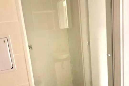 Banheiro social de apartamento para alugar com 1 quarto, 37m² em Cidade Baixa, Porto Alegre