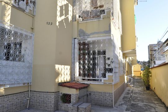 Área externa de apartamento à venda com 3 quartos, 120m² em Riachuelo, Rio de Janeiro