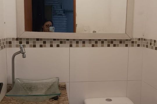 Banheiro de casa à venda com 6 quartos, 236m² em Jaguaribe, Osasco
