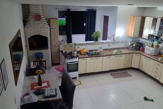 Cozinha de casa à venda com 6 quartos, 236m² em Jaguaribe, Osasco
