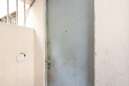 Entrada de apartamento para alugar com 1 quarto, 60m² em Realengo, Rio de Janeiro
