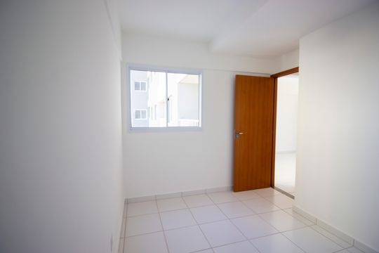 Apartamento para alugar com 2 quartos, 53m² em Qr 311, Brasília