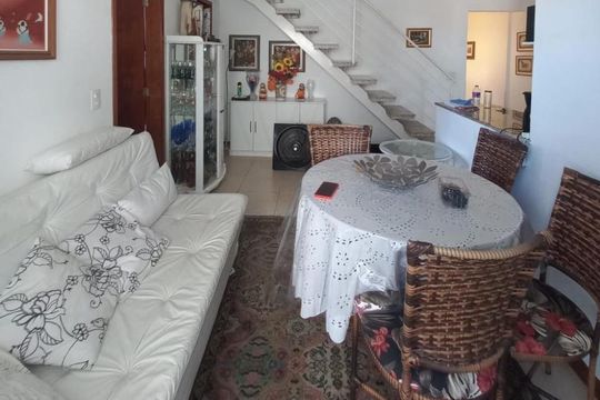 Apartamento para alugar com 3 quartos, 134m² em Braga, Cabo Frio