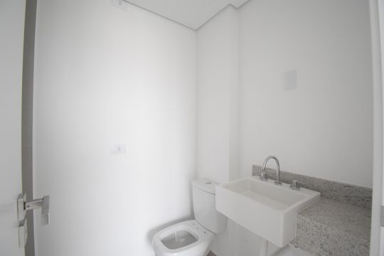 Banheiro da Suíte de apartamento à venda com 2 quartos, 80m² em Juvevê, Curitiba