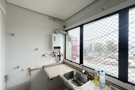 Área de Serviço de apartamento para alugar com 3 quartos, 230m² em Centro, Gravataí