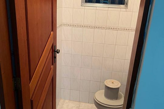 Banheiro de casa para alugar com 3 quartos, 120m² em Cursino, São Paulo