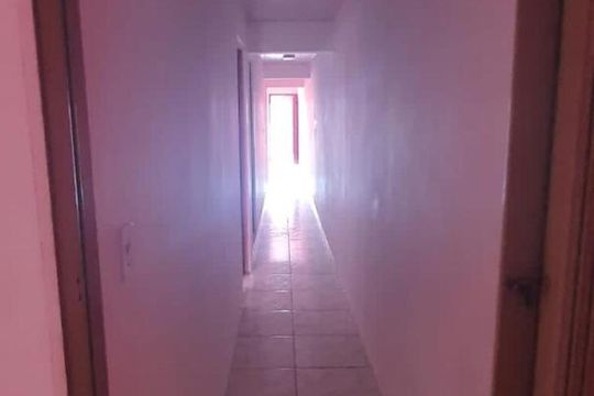 Corredor de casa à venda com 4 quartos, 120m² em Jardim Santa Adelia, São Paulo