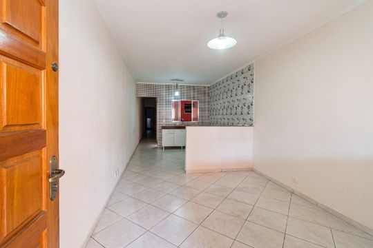 Sala de casa à venda com 4 quartos, 120m² em Jardim Santa Adelia, São Paulo