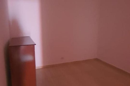 Quarto de casa à venda com 4 quartos, 120m² em Jardim Santa Adelia, São Paulo