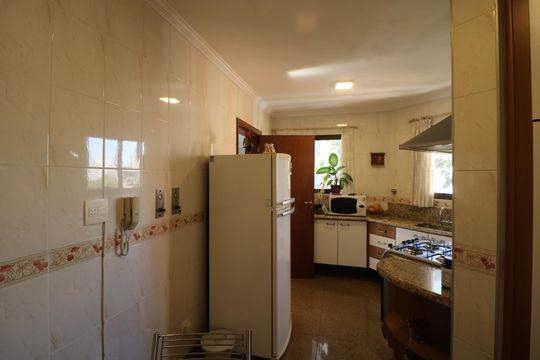 Cozinha de apartamento à venda com 4 quartos, 185m² em Jardim Avelino, São Paulo