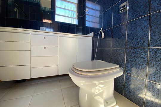 Casa para alugar com 5 quartos, 247m² em Vila Ipojuca, São Paulo