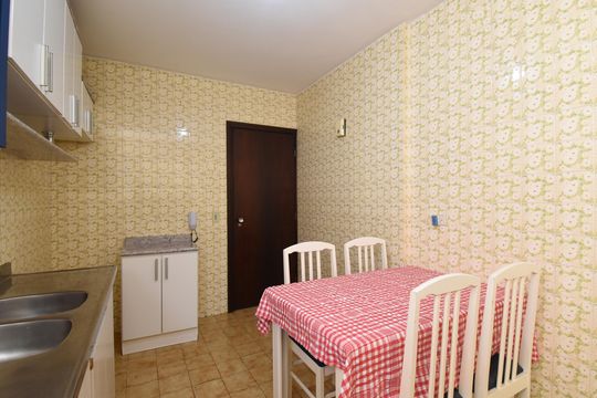 Cozinha de apartamento para alugar com 3 quartos, 161m² em Centro, Curitiba