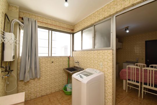 Área de Serviço de apartamento para alugar com 3 quartos, 161m² em Centro, Curitiba