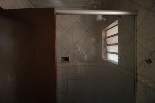 Banheiro 2 de casa à venda com 3 quartos, 100m² em Rubem Berta, Porto Alegre