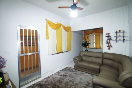 Casa à venda com 3 quartos, 300m² em Vila Kosmos, Rio de Janeiro