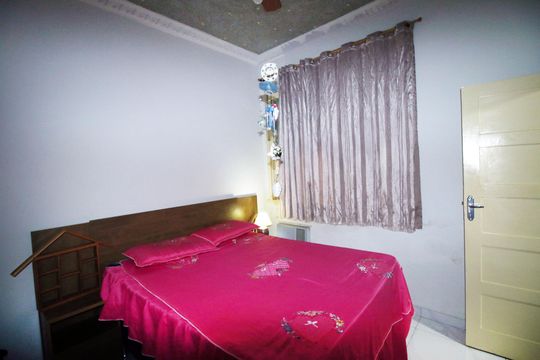 Quarto 2 de casa à venda com 3 quartos, 300m² em Vila Kosmos, Rio de Janeiro