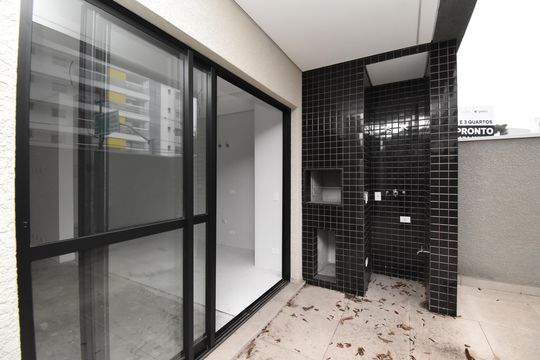 Varanda  de apartamento à venda com 2 quartos, 130m² em Juvevê, Curitiba