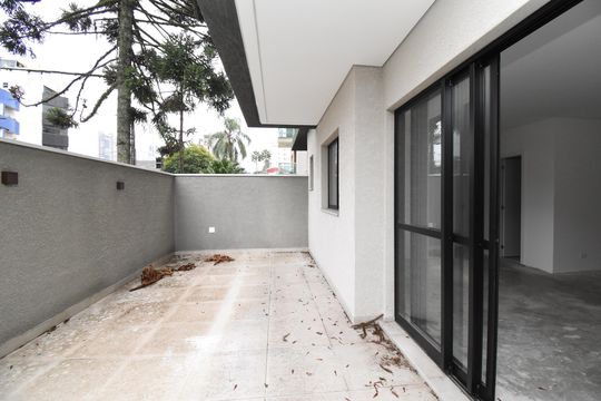 Varanda  de apartamento à venda com 2 quartos, 130m² em Juvevê, Curitiba