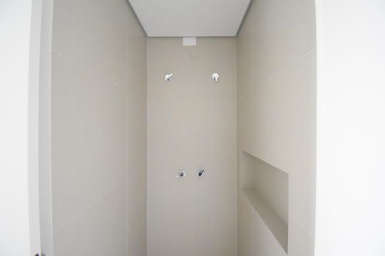 Banheiro da Suíte de apartamento à venda com 2 quartos, 79m² em Juvevê, Curitiba