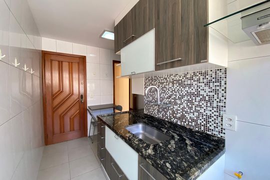 Apartamento à venda com 2 quartos, 110m² em Del Castilho, Rio de Janeiro