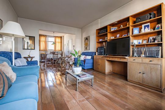 Sala de apartamento à venda com 3 quartos, 132m² em Cerqueira César, São Paulo
