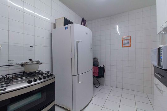 Cozinha de casa à venda com 2 quartos, 45m² em Bosque da Saúde, São Paulo