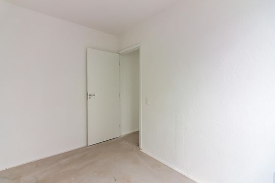 Quarto 2 de apartamento para alugar com 2 quartos, 42m² em Jardim Boa Vista (zona Oeste), Osasco