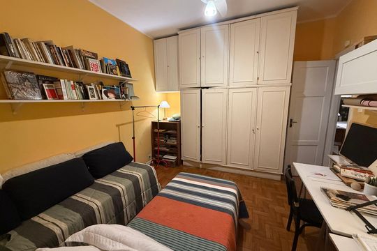 Quarto de apartamento à venda com 2 quartos, 68m² em Cosme Velho, Rio de Janeiro