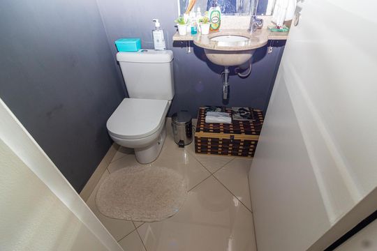 Lavabo de casa de condomínio à venda com 3 quartos, 96m² em Vila Arriete, São Paulo