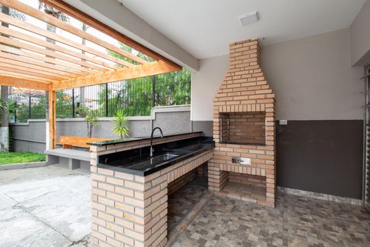 Área comum - Churrasqueira de casa de condomínio à venda com 2 quartos, 44m² em Vila Yolanda, Osasco