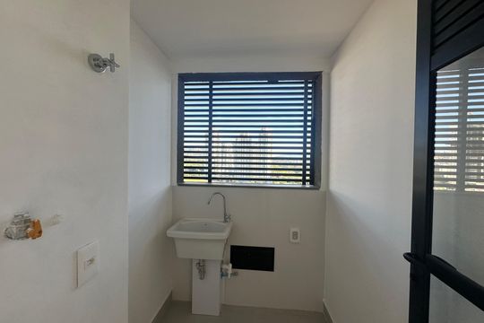 Área de Serviço de apartamento à venda com 3 quartos, 112m² em Alphaville Empresarial, Barueri