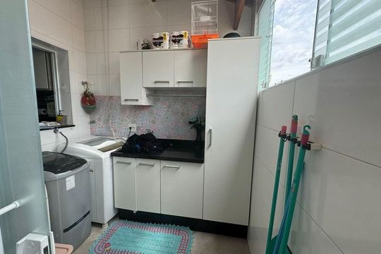 Área de serviço de casa à venda com 3 quartos, 137m² em Vila Paulistana, São Paulo