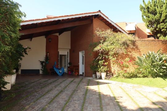 Casa de Condomínio para alugar com 3 quartos, 400m² em Jardim Sao Paulo Ii, Cotia