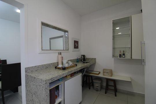 Área de Serviço de casa à venda com 3 quartos, 251m² em Curicica, Rio de Janeiro