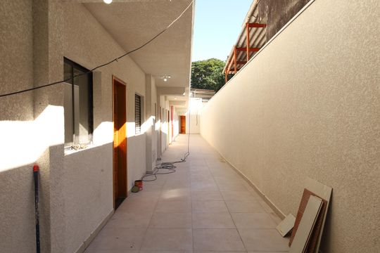 Área comum - Saguão do andar de apartamento para alugar com 2 quartos, 38m² em Parada Xv de Novembro, São Paulo