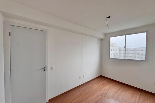 Quarto 2 de apartamento para alugar com 2 quartos, 45m² em Recreio dos Bandeirantes, Rio de Janeiro