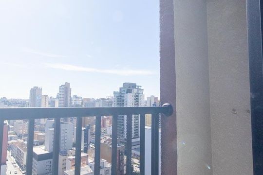 Varanda da Sala de apartamento à venda com 1 quarto, 21m² em Centro, Curitiba
