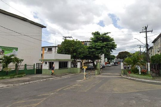 Fachado do condomínio de apartamento para alugar com 2 quartos, 60m² em Mata Escura, Salvador
